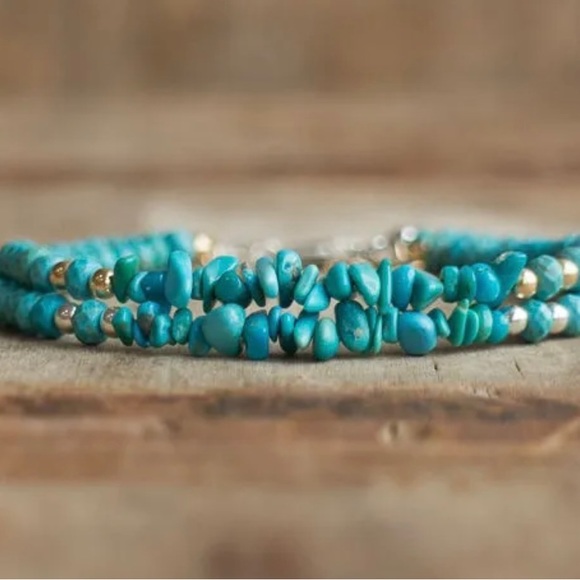 Turquoise Beaded Bracelet (Single) - Picture 2 of 4